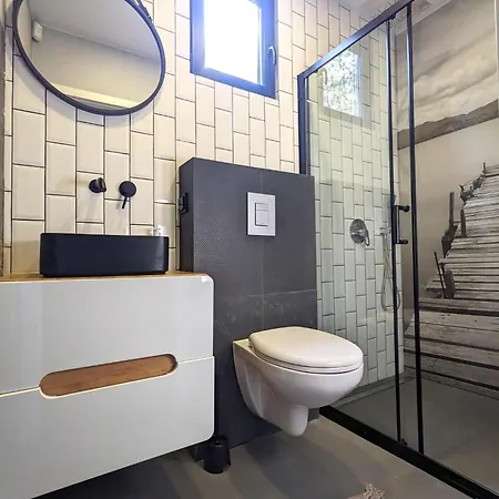 Przeszklony Tiny House W Lesie Apartment Tomczyn Exterior photo